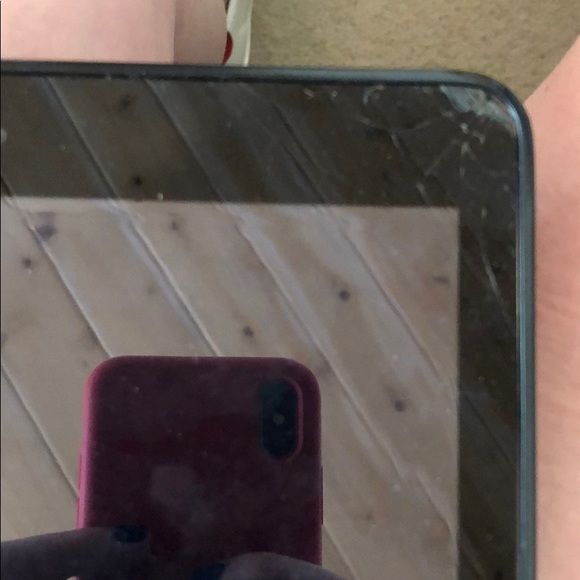 iPad - Picture 5 of 7